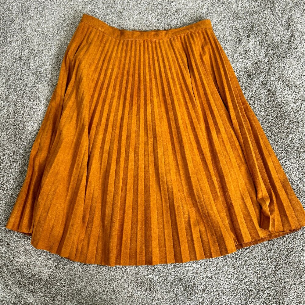 Storee “polyester” Suede Skirt